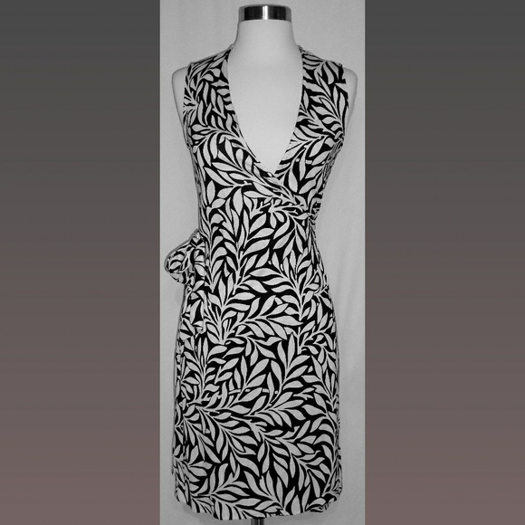 Diane Von Furstenberg Dresses & Skirts - DVF Black White Silk Wrap Dress Sz. 2